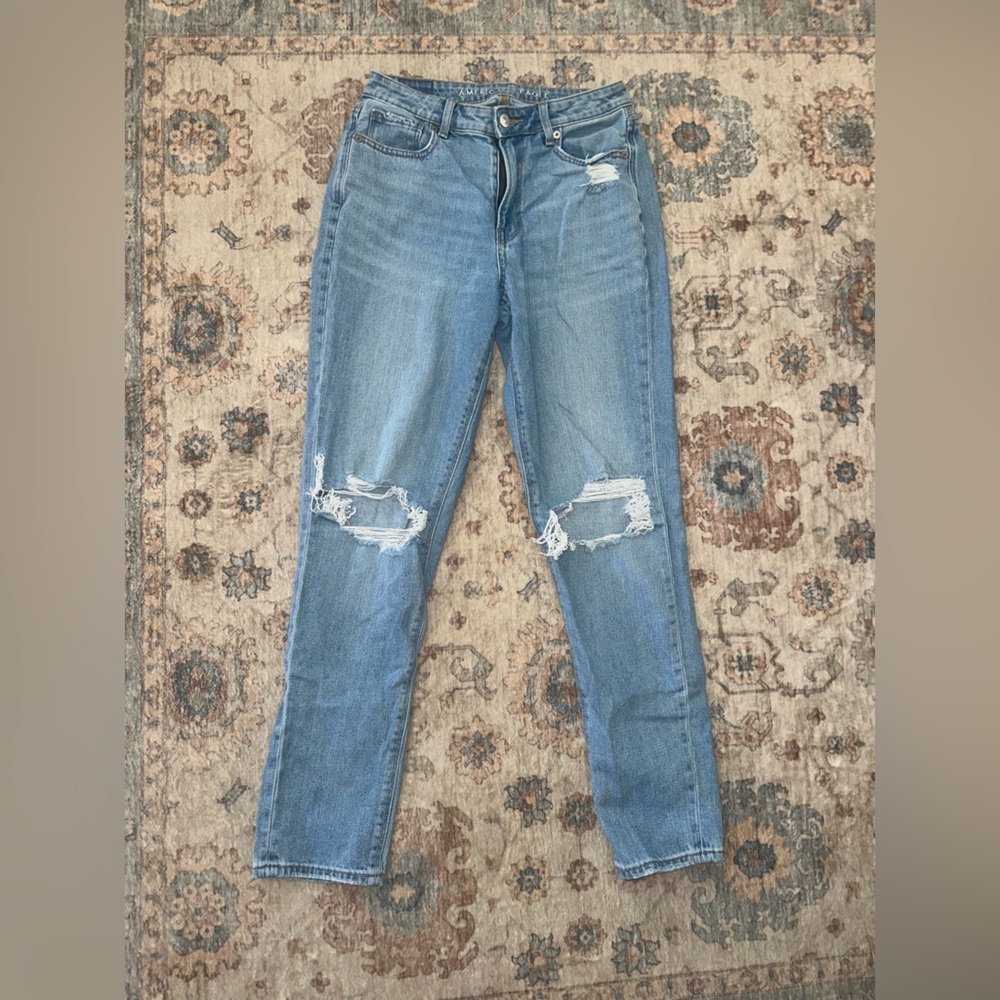American Eagle Outfitters Ripped Mom Jeans